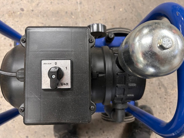 Milker Unit with Vacuum Pump & Bucket